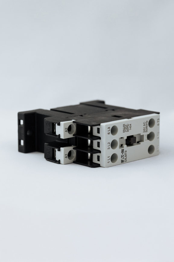 Контактор EATON DILM-T9 - 24В фото 6