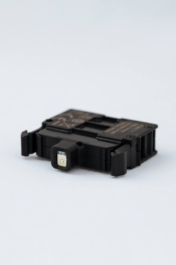 Элемент контактный диодный EATON M22-LED-W фото 2
